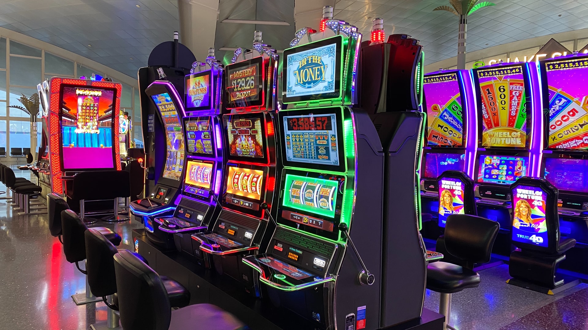 The varied platform to try the slot game