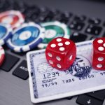 What are the common signs of a scam site in online poker and Toto verification?